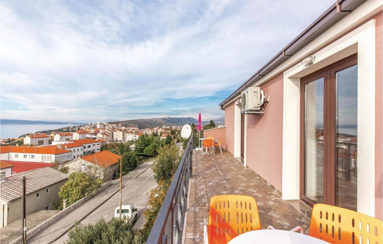 Cozy Apartment In Novi Vinodolski With Kitchen Exteriér fotografie