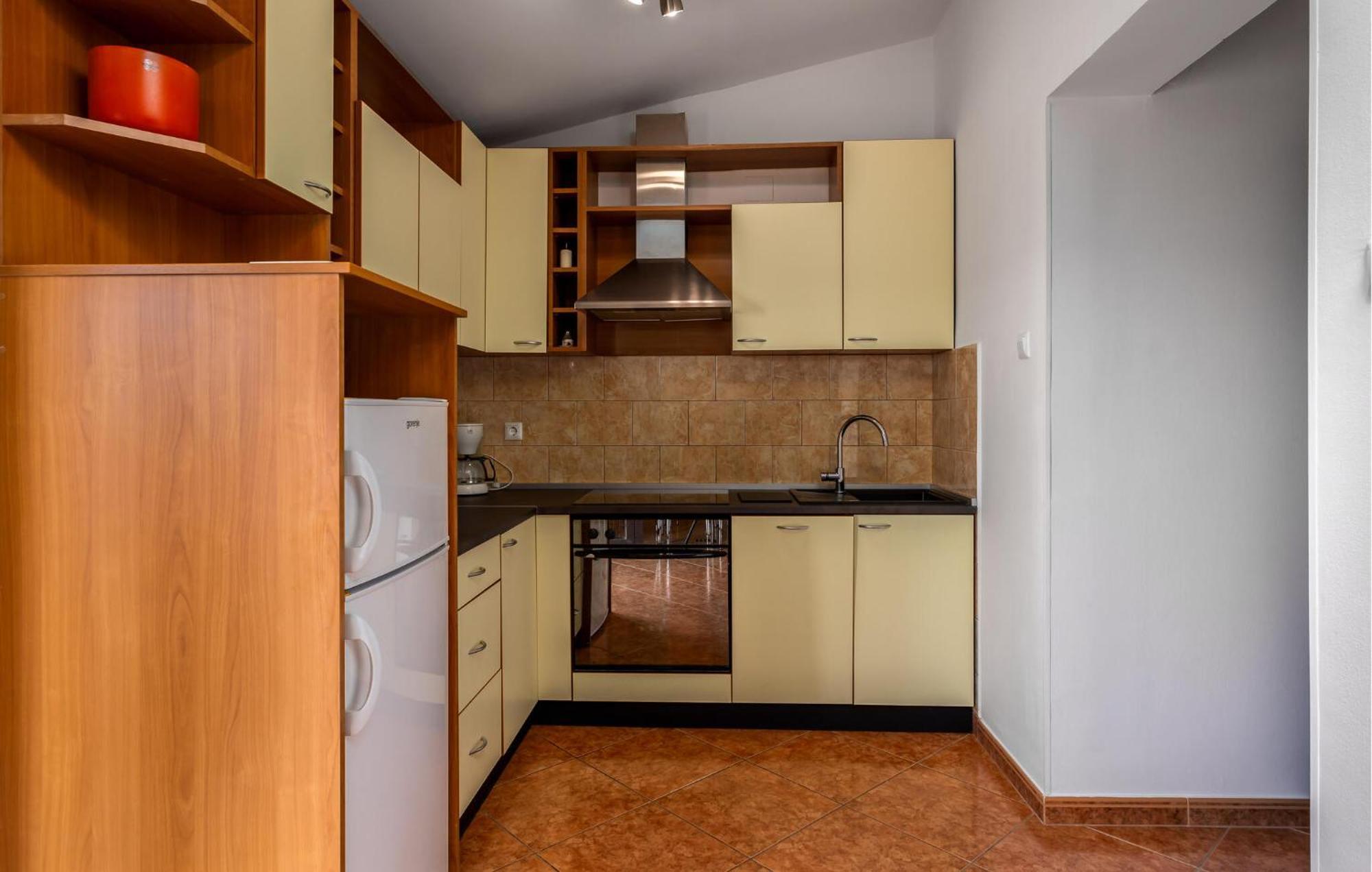 Cozy Apartment In Novi Vinodolski With Kitchen Exteriér fotografie